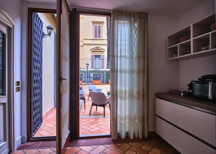 Pink Star Napoli Luxury
