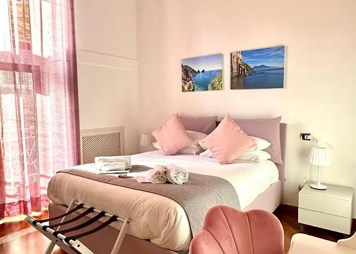 Pink Star Napoli Luxury